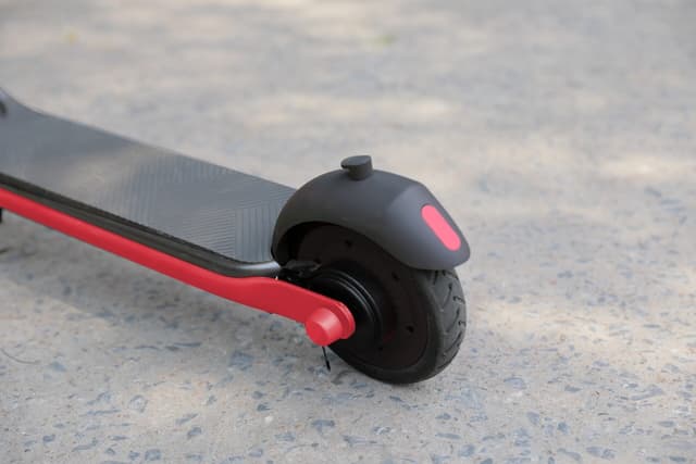 Segway Ninebot eKickScooter Zing C15E - SW1hZ2U6MzE3MTE4NQ==