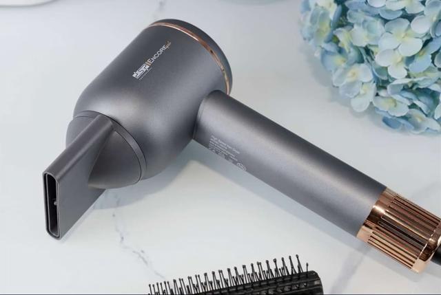 استشوار شعر كهربائي دي اس بي 1800 واط Dsp High Speed Pro Hair Dryer - SW1hZ2U6MzIyNTYwMQ==