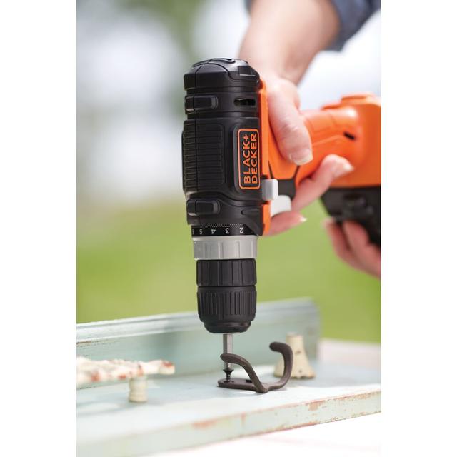 مجموعة دريل كهربائي صغير مع منشار خشب وجهاز صنفرة الخشب مع بطارية بلاك اند ديكر Black+Decker Gopak 4 Tool Cordless Combo Kit