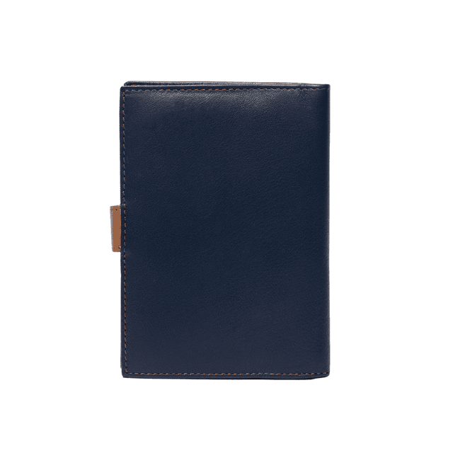 Leather Passport Holder Blue - SW1hZ2U6MzIzOTM3OA==