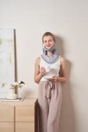 جهاز شد الرقبة مريح و قابل للتنفس رمادي غرين ليونGreen Lion Neck Traction Device