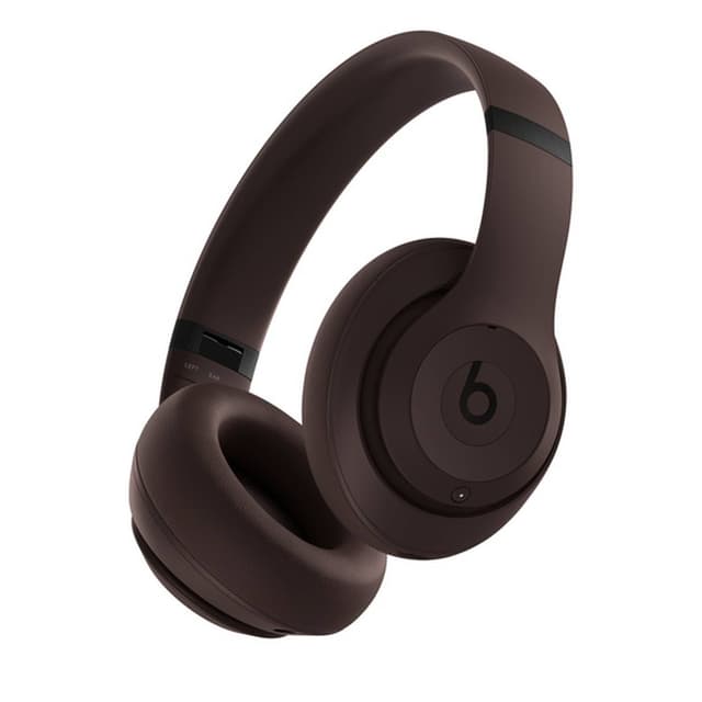 سماعات هيدفون لاسلكية بلون بني غامق من بيتس استديو برو Beats Studio Pro Wireless Headphones Iconic Sound Deep Brown