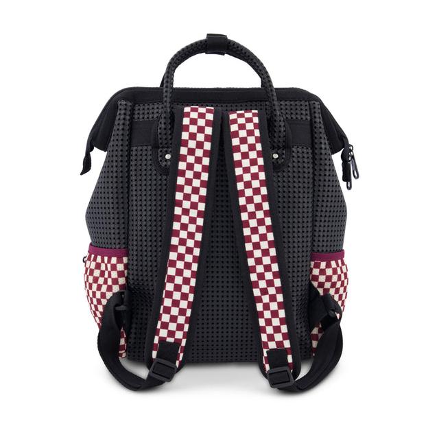 شنطة مدرسة متعددة الاستعمالات لايت بلص ناين LIGHT PLUS NINE Master Short Backpack Checkered Brick - SW1hZ2U6MzI3OTE0Ng==