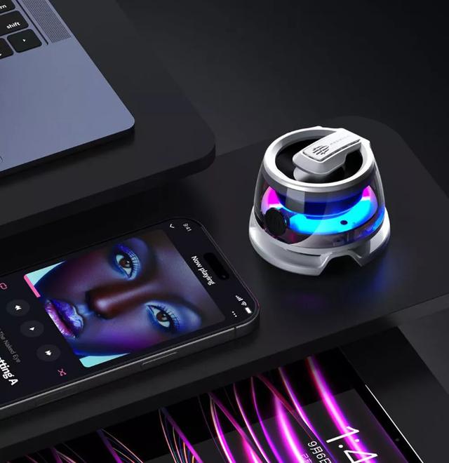 Nubia Red Magic Mini RGB Bluetooth Magnetic Speaker - SW1hZ2U6MzI1MzQwMQ==