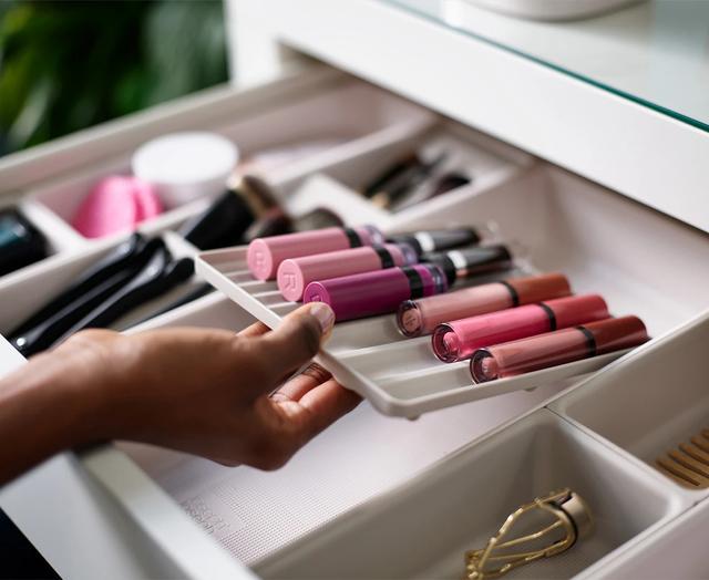 منظم مكياج كبير للأدراج Large makeup drawer