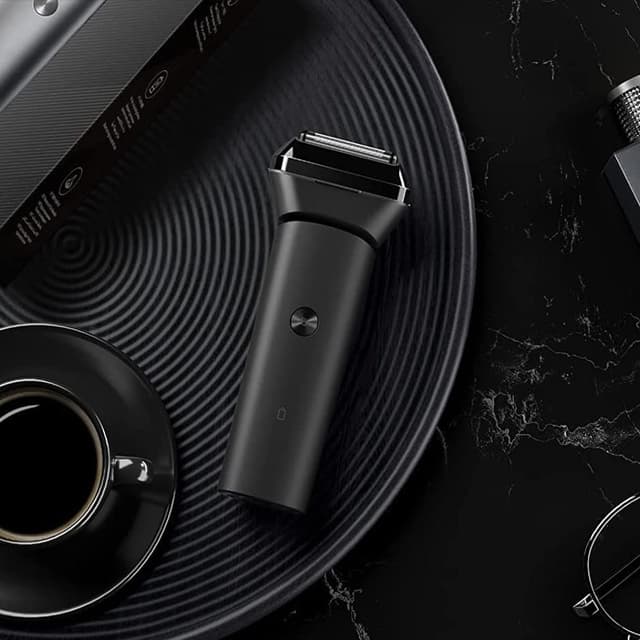 Xiaomi Mi 5 Blade Electric Shaver, Black - 5-Blade Electric Shaver with Omnidirectional Floating Heads and Linear Magnetic Suspension Motor