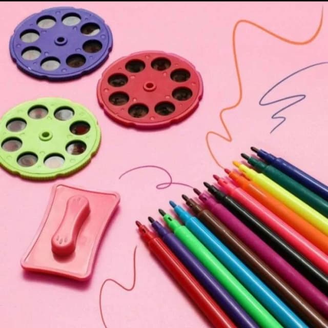 طاولة رسم للاطفال مع بروجكتر مع 12 قلم تلوين Drawing Painting Set With Projector