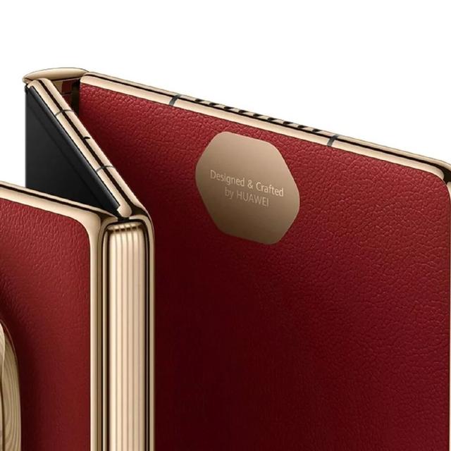 موبايل جوال هواوي ميت اكس تي قابل للطي Huawei Mate XT Smartphone Tri-fold Screen