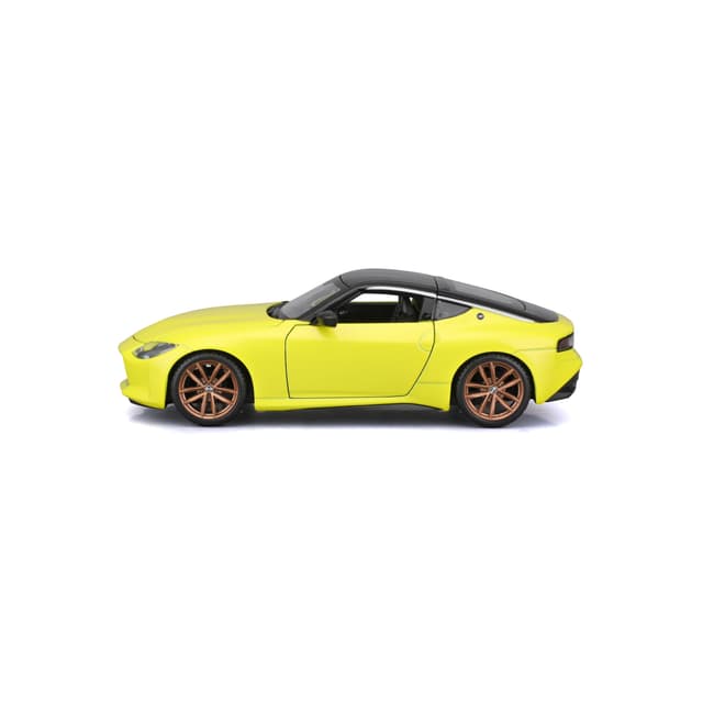 1:24 Sp. Ed. (B) - 2023 Nissan Z Met Yellow/Black Officially Licensed Scaled Replicas of Collectible Diecast Metal Models with Exquisite Interior and Exterior Detailing for All Age.