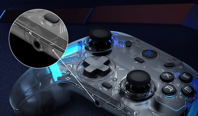 يد تحكم لاسلكية ريد ماجيك مع قاعدة شحن 860 مللي أمبير Redmagic Cyber Gamepad With Charging Dock