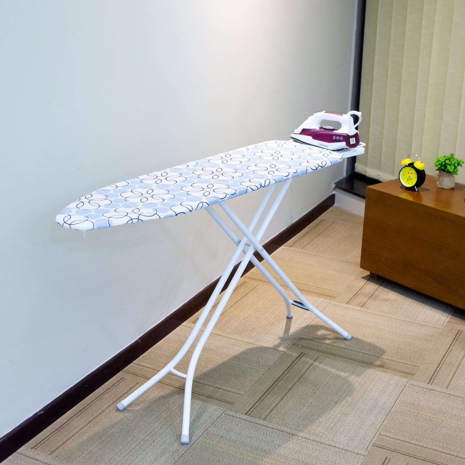 Royalford RF1510IB Mesh Ironing Board 134cmx33cmx88cm - Portable, Steam Iron Rest, Heat Resistant Cover |Lightweight Board with Adjustable Height & Rubber Feet Cover