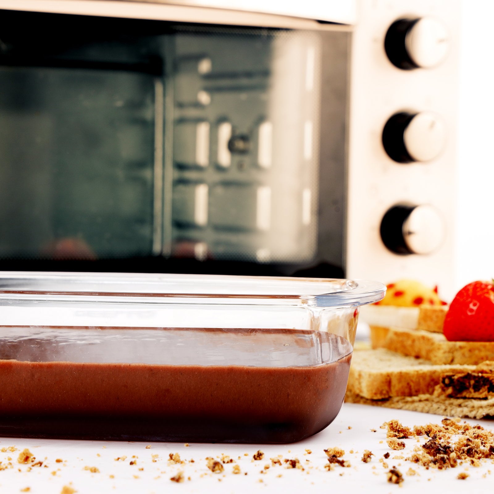 صينية فرن زجاج بايركس مقاومة للحرارة 1.8 لتر رويال فورد  Royalford 1.8 liters Heat resistant Pyrex glass oven tray