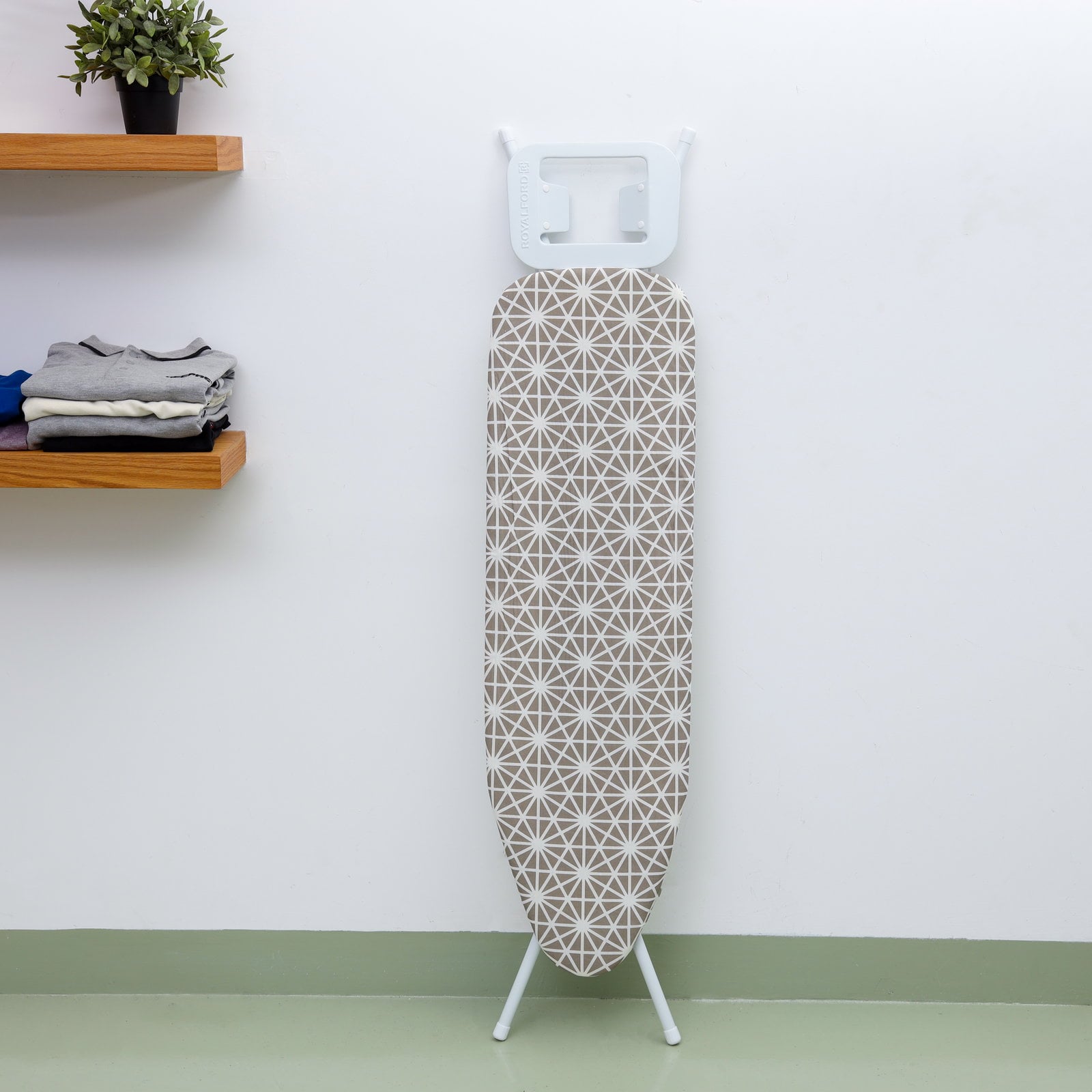 Royalford RF1510IB Mesh Ironing Board 134cmx33cmx88cm - Portable, Steam Iron Rest, Heat Resistant Cover |Lightweight Board with Adjustable Height & Rubber Feet Cover