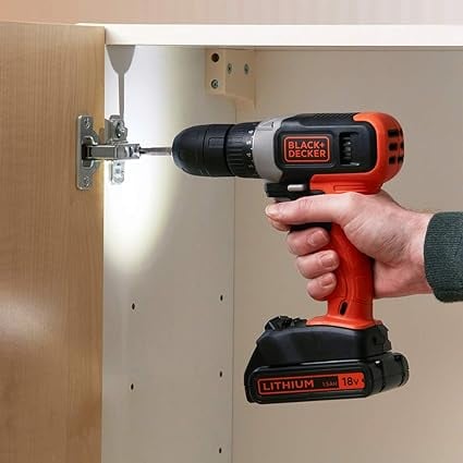 دريل كهربائي لا سلكي 600 دورة مع بطاريتين وقاعدة شحن بلاك اند ديكر Black+Decker Cordless Drill Driver With 2 Batteries And Charger In Kit Box