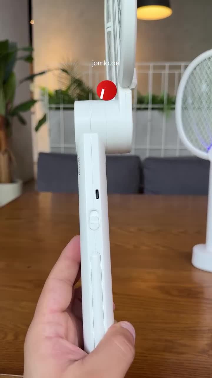 مضرب ناموس كهربائي تكتك 2700 فولت مع اضاءة ليد مدمجة Taktik Mosquito Swatter