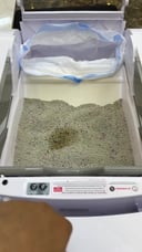 صندوق فضلات القطط لتر بوكس هاش باوز 4000 مللي أمبير مع تطبيق ذكي Hush Paws Smart Cat litter box With App