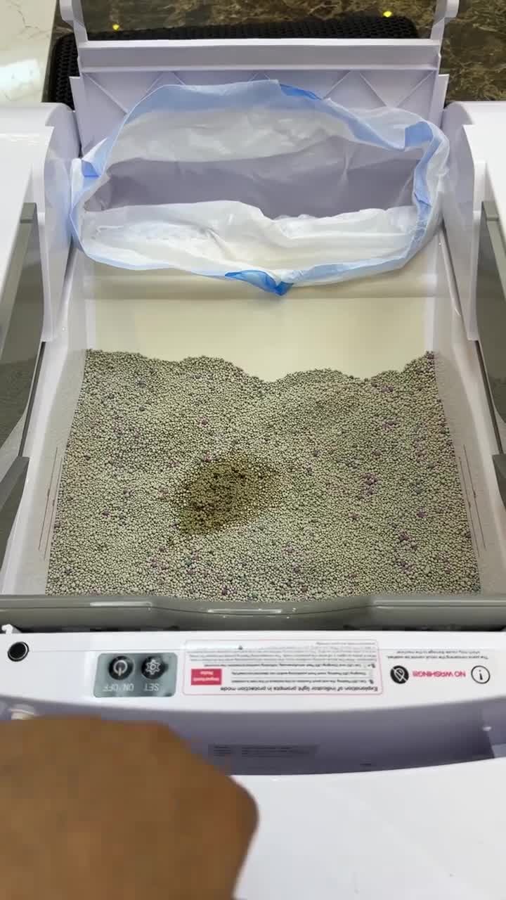 Hush Paws Smart Cat litter box With SmartHome App (Used)