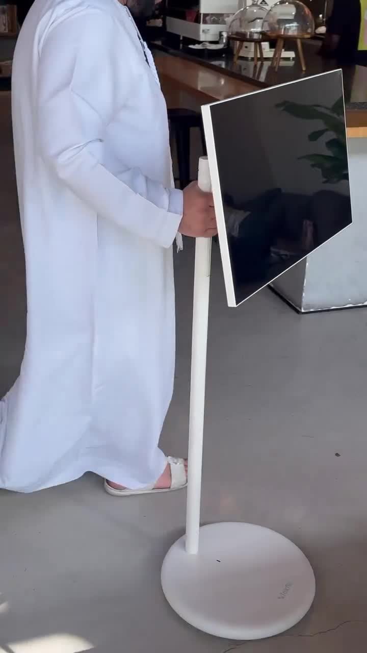 شاشة متنقلة ذكية اندرويد تكتك 27 انش مع كاميرا مدمجة Taktik Portable Smart Screen With Built-in Camera