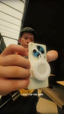 مسكة تصوير للجوال احترافية تيليسين مع اضاءة تصوير للجوال ليد مغناطيس رينج لايت Telesin Fun Shot Magnetic Grip And C03 Ring Light