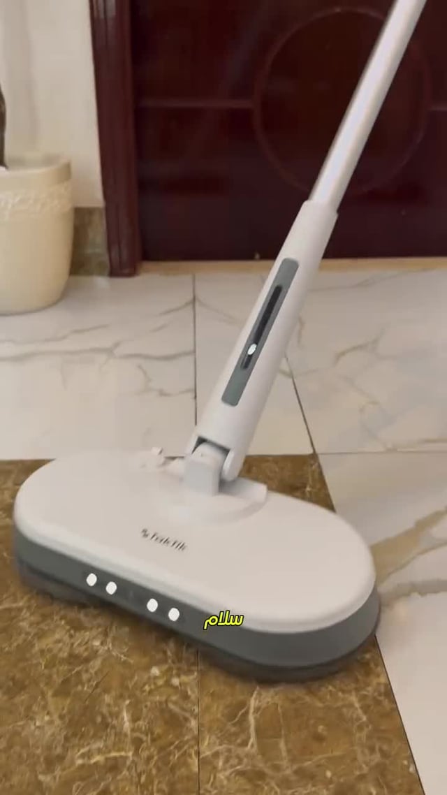 ممسحة أرضيات لاسلكية تكتك بنظام تدوير ورش ماء 2000 ملي أمبير 300 مللي Taktik Power Mop With Automatic Rotation and Water Spraying