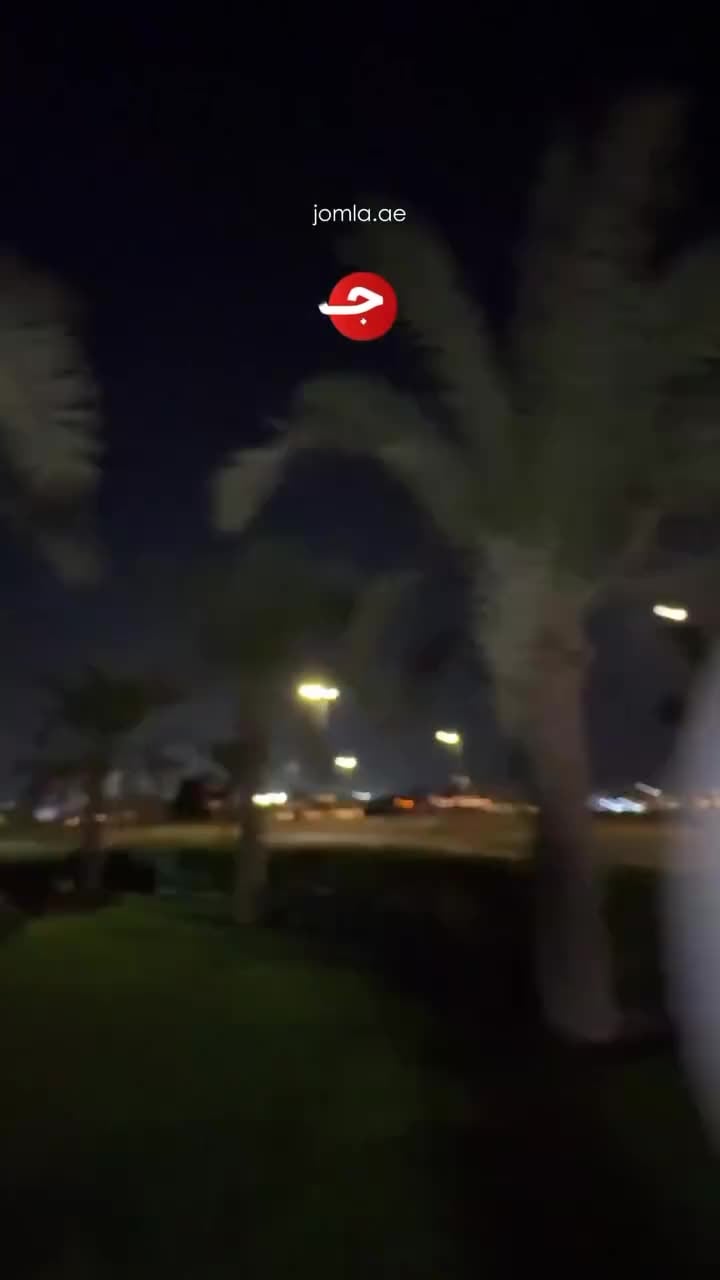 مضرب ناموس كهربائي تكتك 2700 فولت مع اضاءة ليد مدمجة Taktik Mosquito Swatter