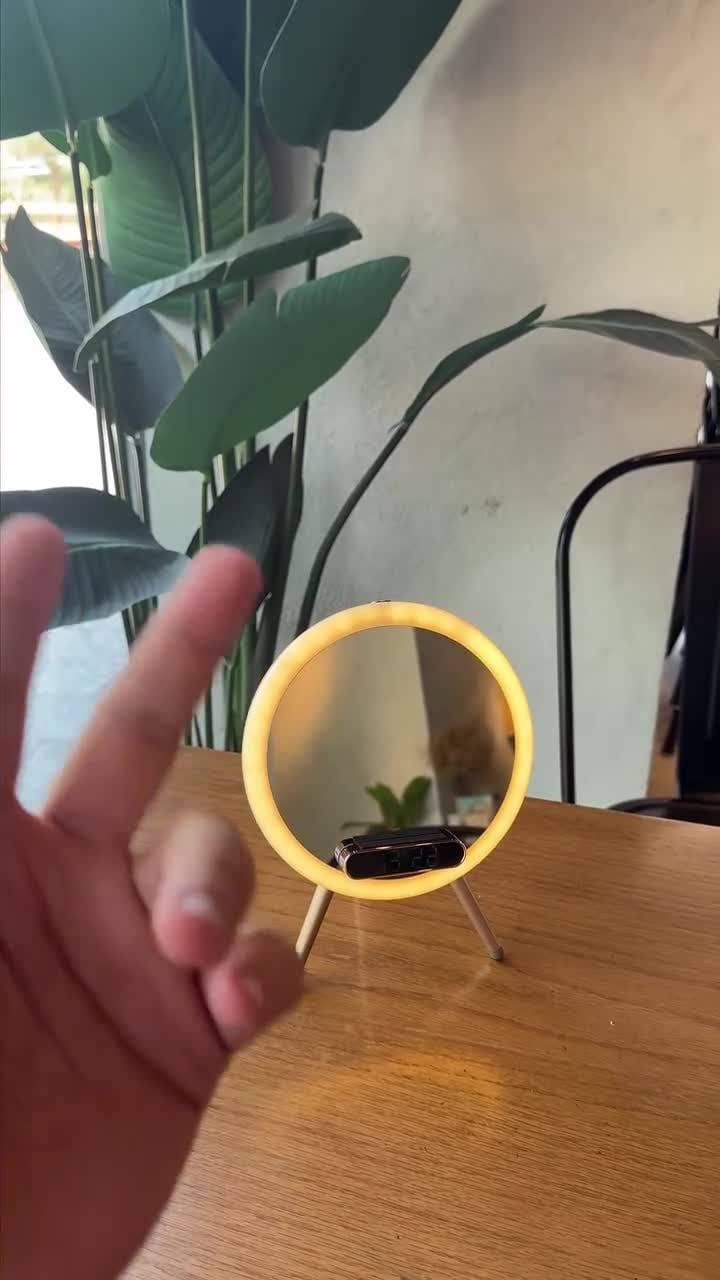 Magic Mirror Q6 With Light Wireless Charging 15w Bluetooth clock