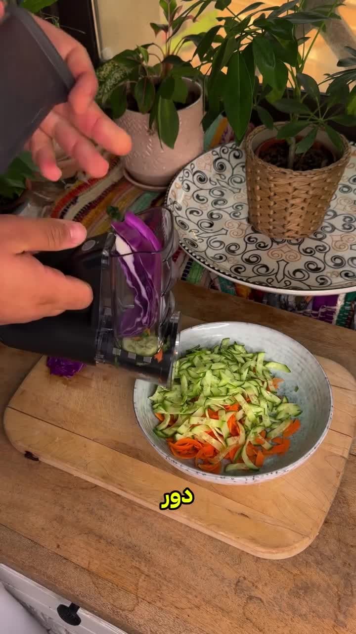 Keouke Multifunctional Electric Handheld Food Chopper - Black