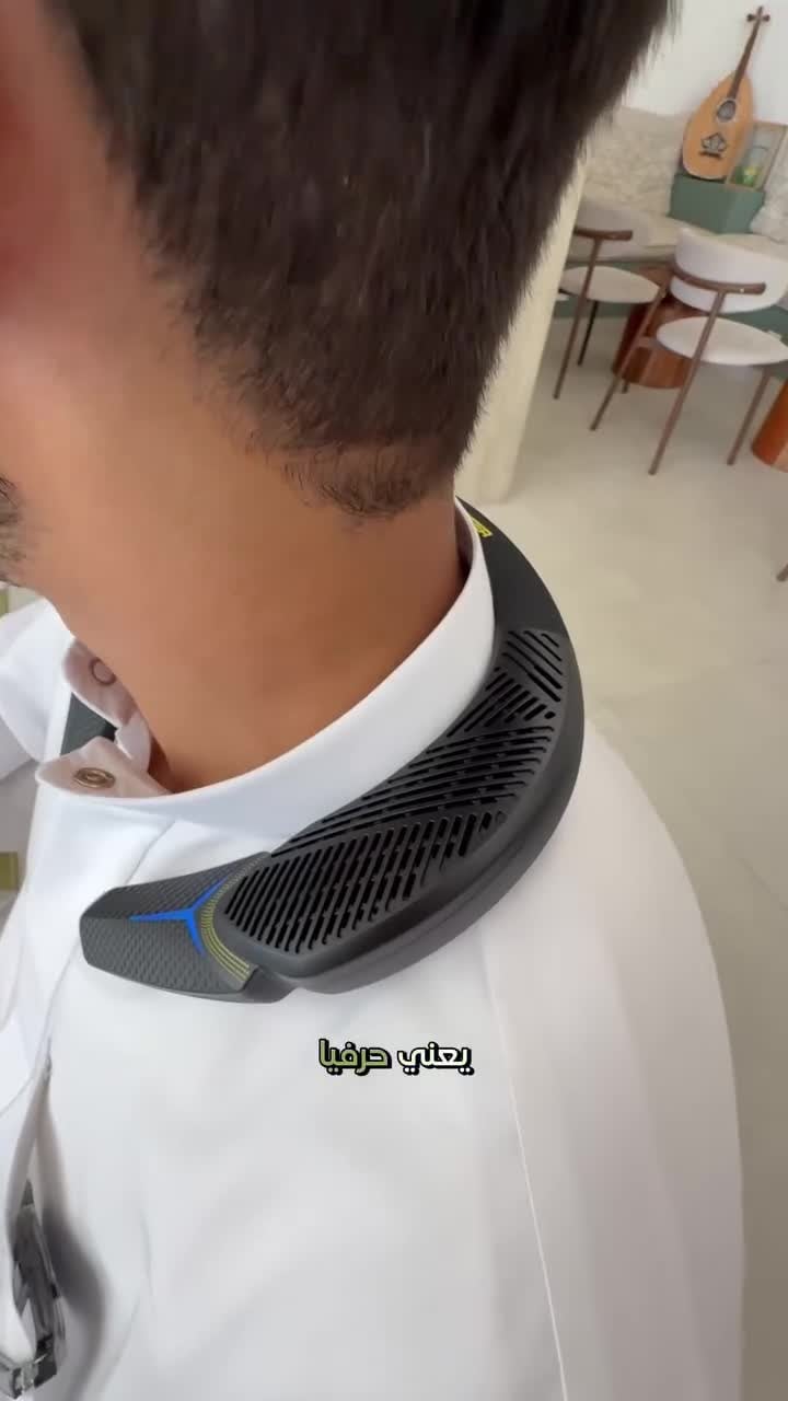 سماعة رقبة بلوتوث قيمنق بإضاءة ار جي بي للأفلام والموسيقى والقيمنق مونستر Monster Stinger Neck Speaker