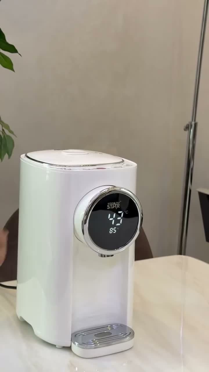 غلاية ماء كهربائية 5 لتر وينينج ستار مع شاشة مدمجة 1200 واط Winning Star Electric Smart Kettle with Large LCD