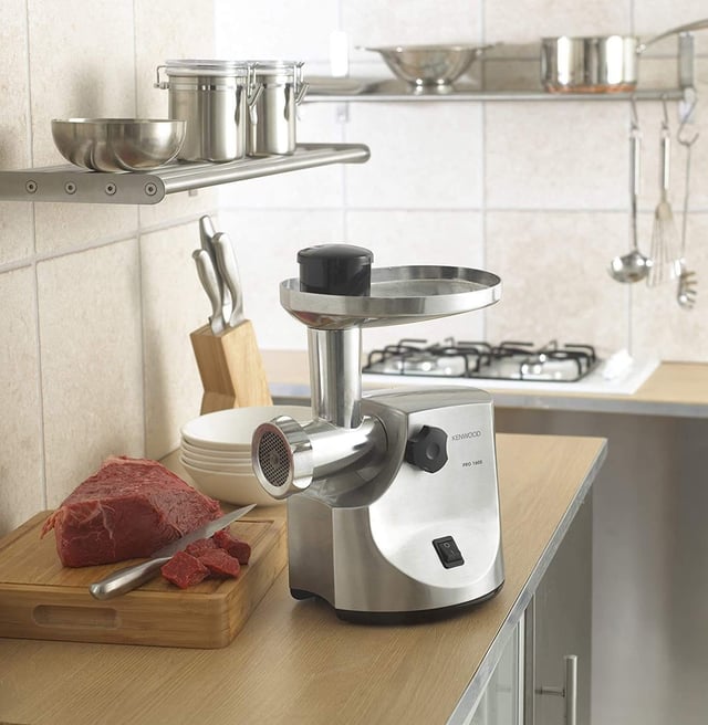 فرامة لحم كينوود 1600 واط KENWOOD Meat Grinder 1600W Powerful Metal Body MG510