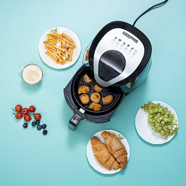 مقلاة كهربائية Geepas 1500W Digital Air Fryer 3.5L