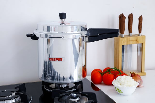 قدر ضغط (12L ) Geepas