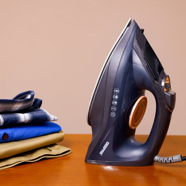 Geepas GSI7703 2400W Steam Iron - Wet Steam Iron - Adjustable Temperature Control, Ceramic Soleplate - Dry/Steam/Burst of Steam/Vertical Steam Function