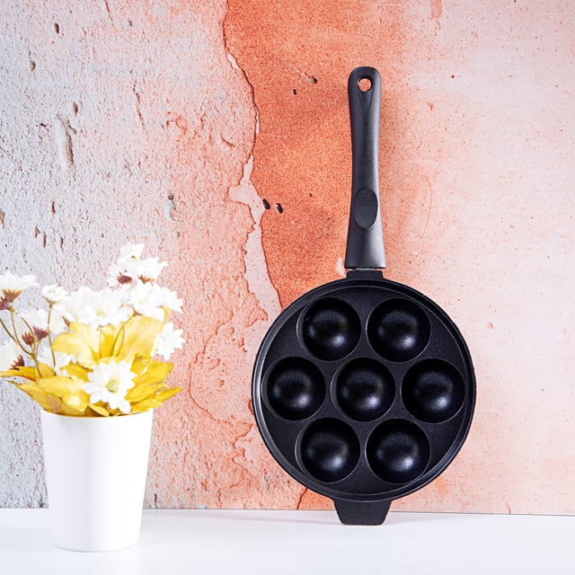 Royalford Aluminium Appam Maker - Nonstick Cast Aluminum Alloy Baking Tray With 12 Pieces