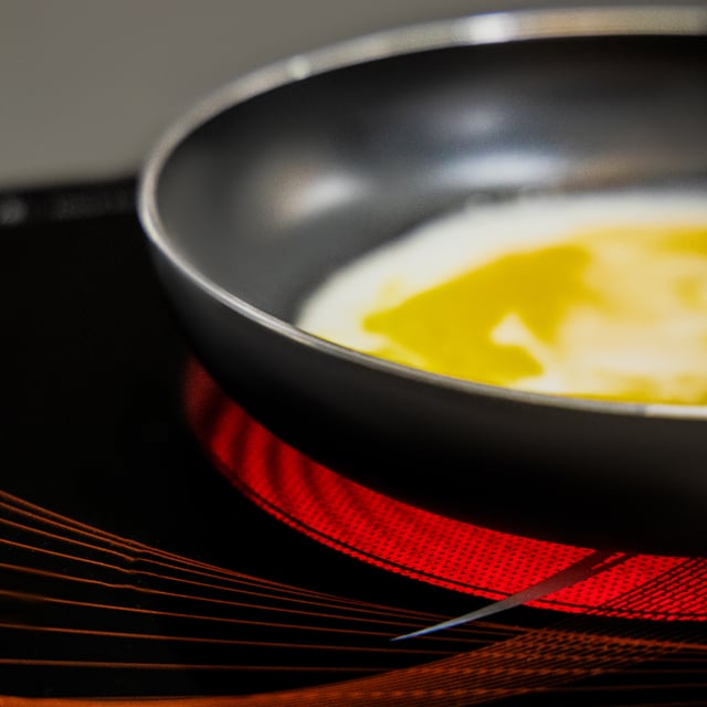 Olsenmark Infrared Cooker With Over Heat Protection - 10 Level Watt-Setting, Led Display - Timer Fun