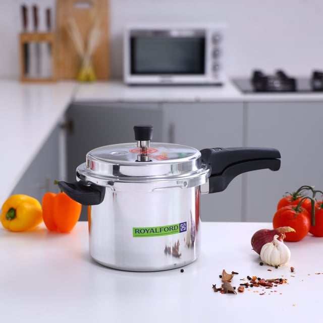 Royalford 3L Pressure Cooker - Induction Base Heavy-Duty Aluminium Pressure Cooker With Lid