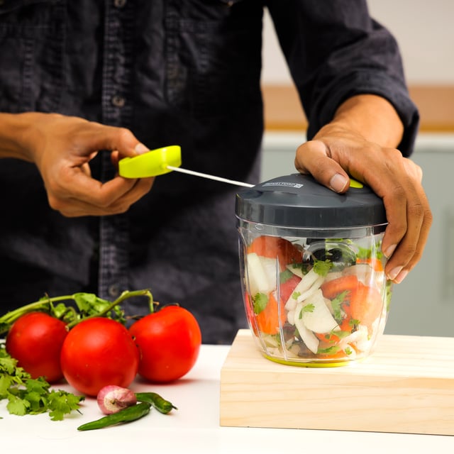 فرامة طعام 900 مل  Royalford Multi-Purpose Pull Chopper