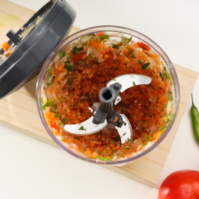 فرامة طعام 900 مل  Royalford Multi-Purpose Pull Chopper