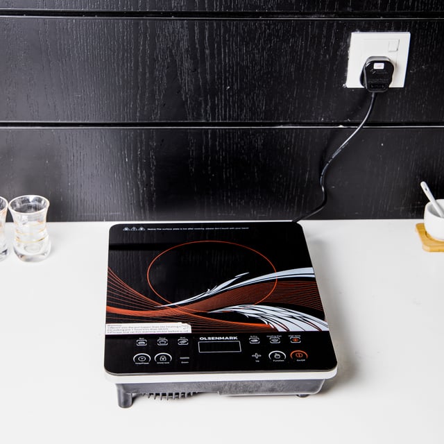 Olsenmark Infrared Cooker With Over Heat Protection - 10 Level Watt-Setting, Led Display - Timer Fun