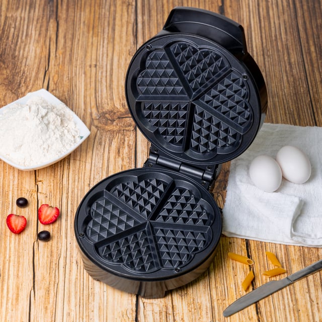 Geepas Heart Waffle Maker, Temperature Control, GWM36538 - Power On & Ready Indicator, Non-Stick Cooking Plate, Easy to Clean , 1000 Watts, S/S Decoration, Cool Touch Handle