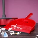 مجرفة بلاستيك أحمر رويال فورد Royalford One Click Series Dustpan