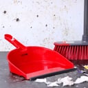 مجرفة بلاستيك أحمر رويال فورد Royalford One Click Series Dustpan