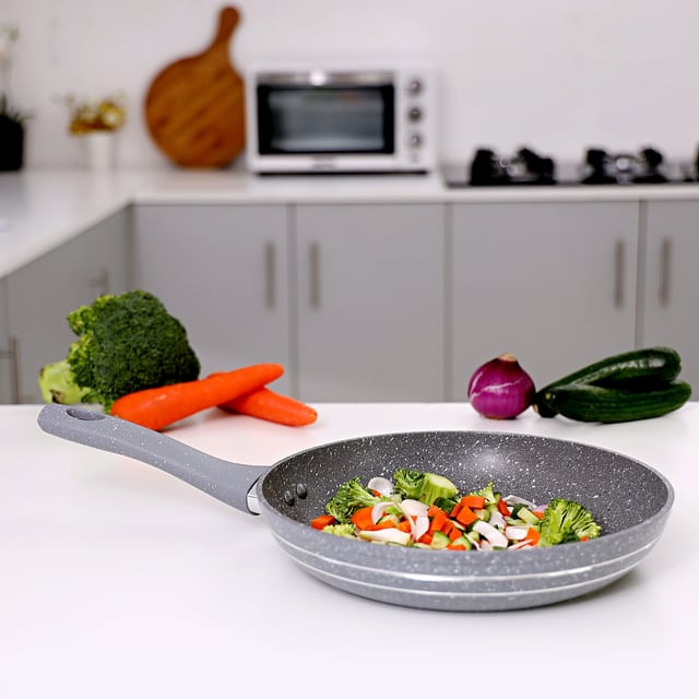 Royalford Smart Fry Pan With Durable Marble Coating – High-Quality Forged Aluminium Construction