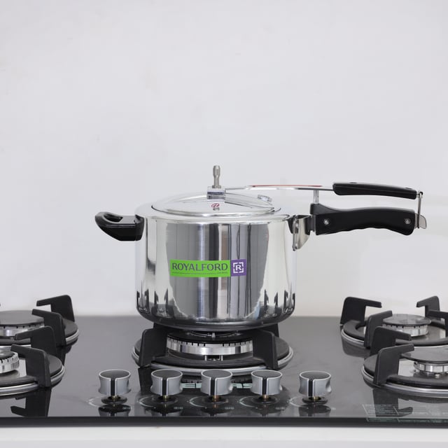 قدر ضغط ( 5 لتر ) - فضي Royalford - Aluminium Pressure Cooker