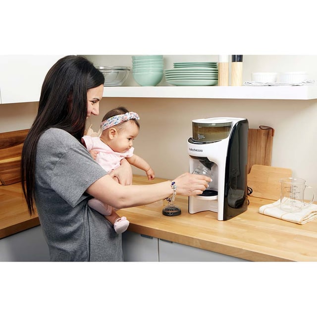 محضرة حليب الاطفال 250وات بيبي بريزا Baby Brezza Formula Dispenser Machine