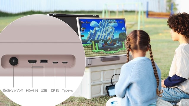 شاشة متنقلة بتصميم حقيبة محمولة ببطارية تكتك 27 بوصة 6800 مللي أمبير Taktik Briefcase Smart Screen