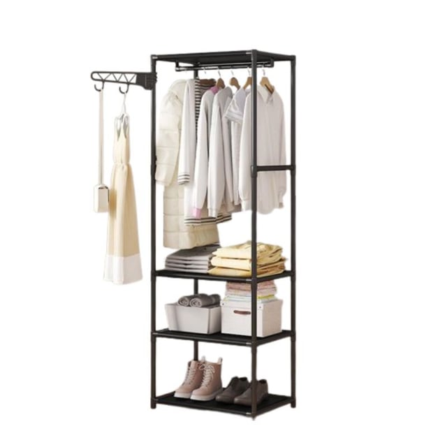 علاقة ملابس حديد عمودية مع رفوف تخزين أربع طبقات Floor Standing Clothes Hanger