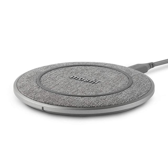 moshi otto q wireless charger pad qi certified wireless charging pad with anti slip rubber base and top - SW1hZ2U6MjU3MjI=