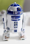 روبوت ستار وورز - أبيض SPHERO R2 D2 App Enabled Droid - SW1hZ2U6MjQzMjI=