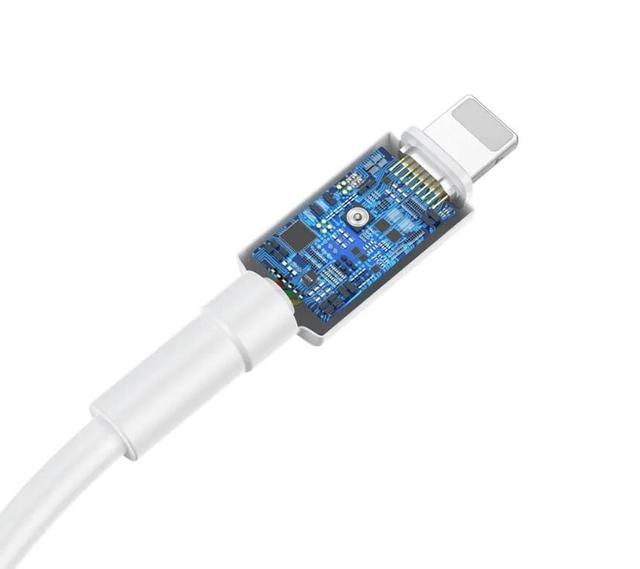 كابل نقل البيانات Baseus Mini White Cable USB For iP 2.4A 1m - أبيض - SW1hZ2U6NzY5MDk=
